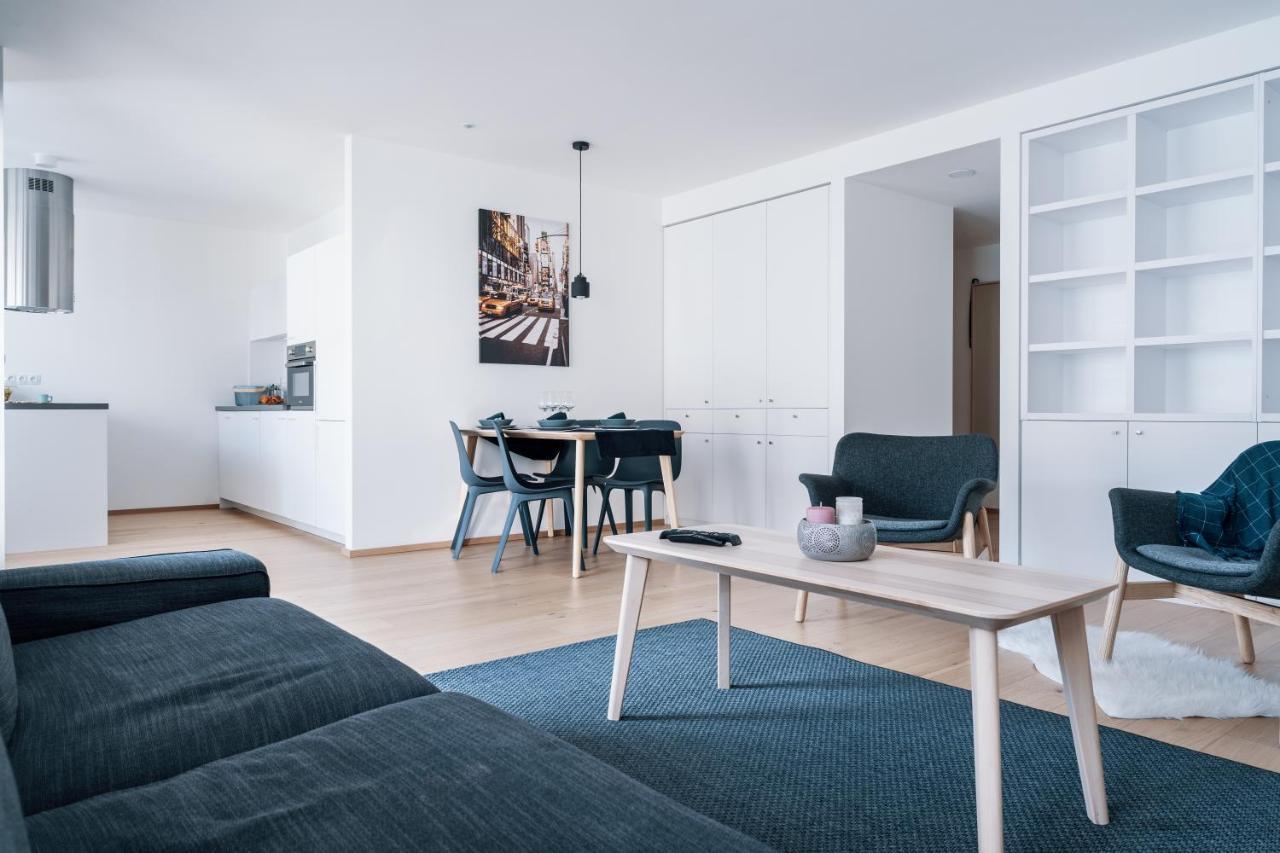 Smart & Living By Ambiente * 布拉迪斯拉发